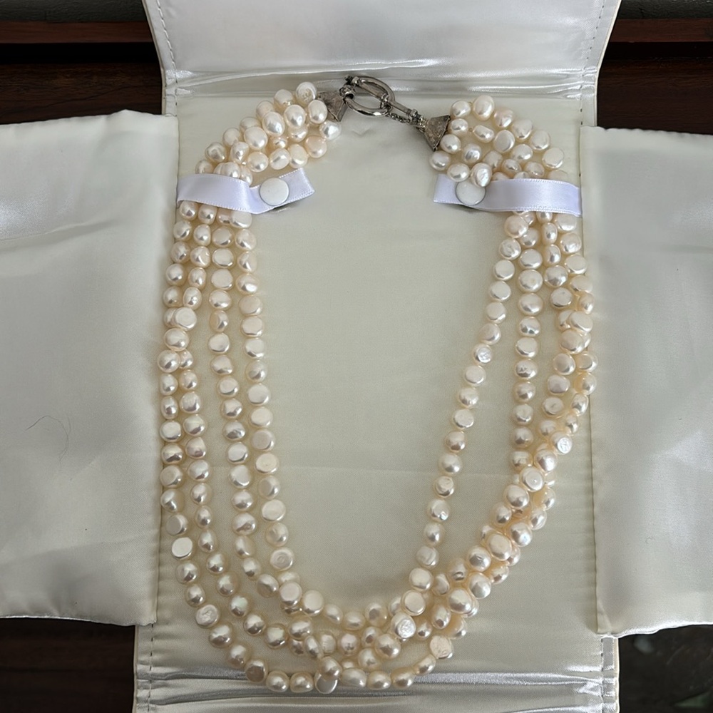 JARED 4-String Pearl Necklace - Picture 2 of 3